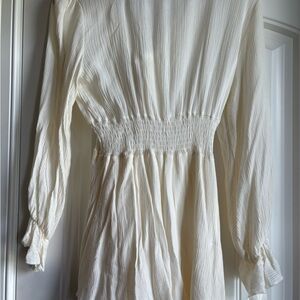 Elegant Cream Women's Dress